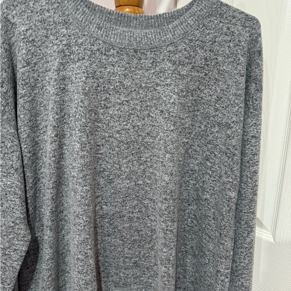 NWT Lucky Brand Longsleeve - Picture 2 of 5